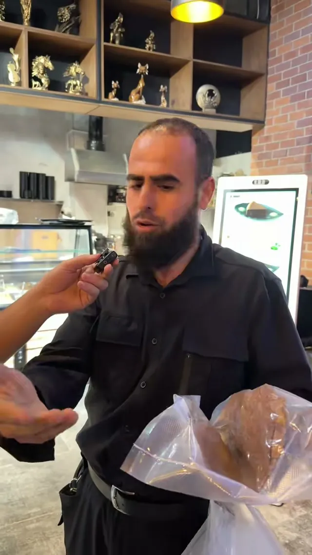 A customer with his purchases